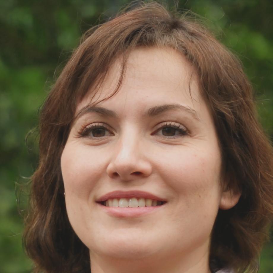 Elettra Vespucci, Senior Level Designer